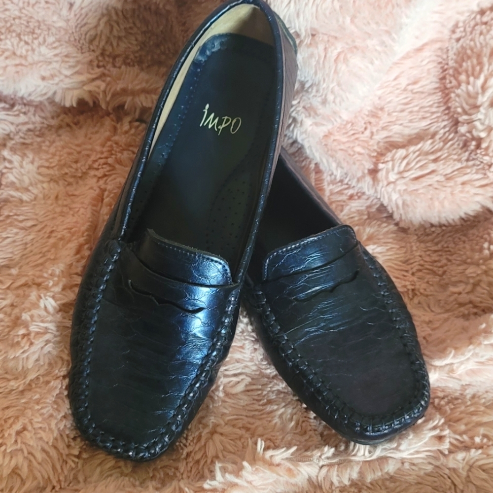 IMPO blue loafers
